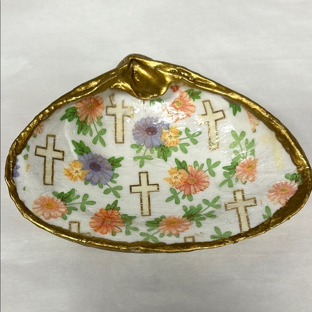 Handmade Faith Inspired Floral Shell Ring Dish Gold Rim Christian Gift